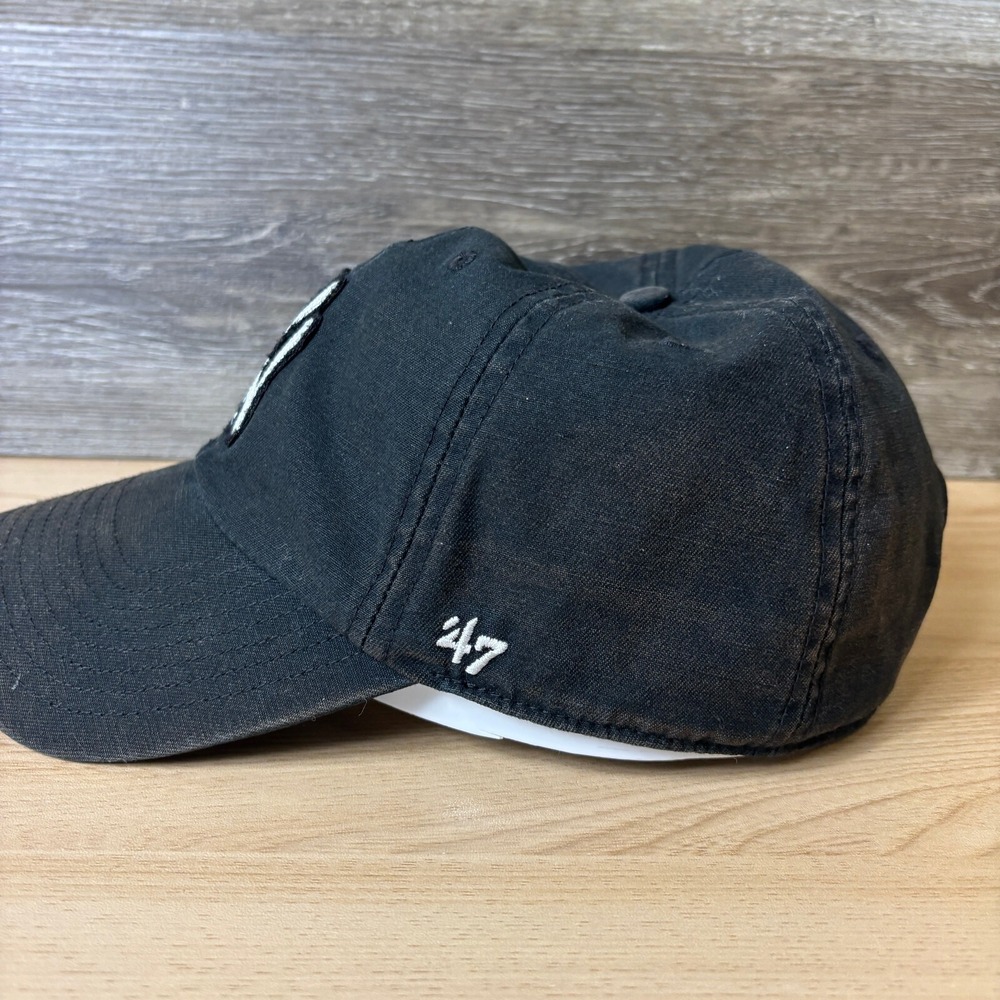 New York Yankees Hat Cap Strap Back Black Faded MLB Baseball '47 - Picture 4 of 9